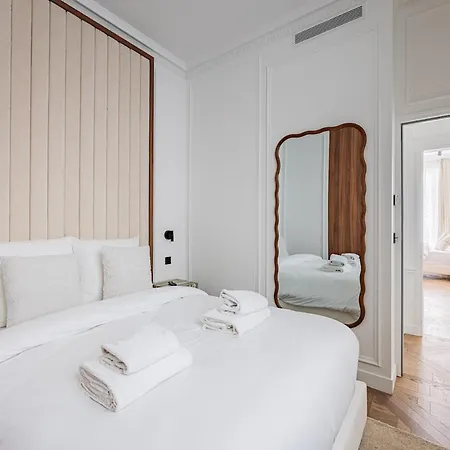 3bedrooms-halles- 8people-etiennemarcel-paris01-ac Apartamento
