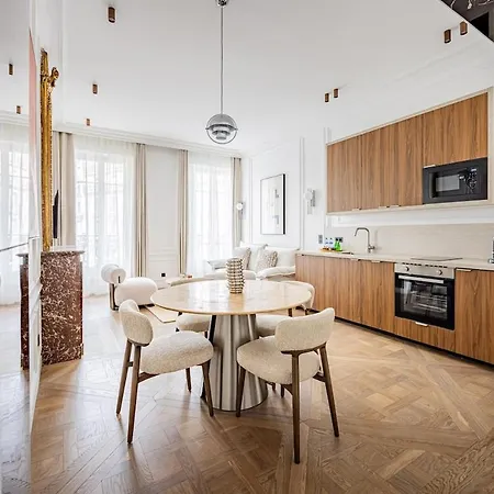 3bedrooms-halles- 8people-etiennemarcel-paris01-ac Apartamento