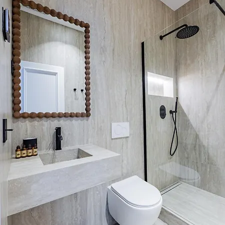 3bedrooms-halles- 8people-etiennemarcel-paris01-ac * Paris